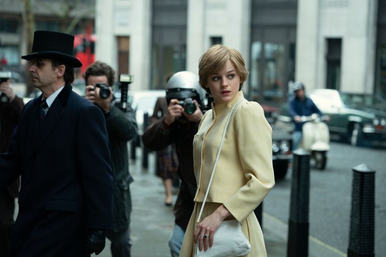 Emma Corrin als prinses Diana in The Crown.  Beeld AP