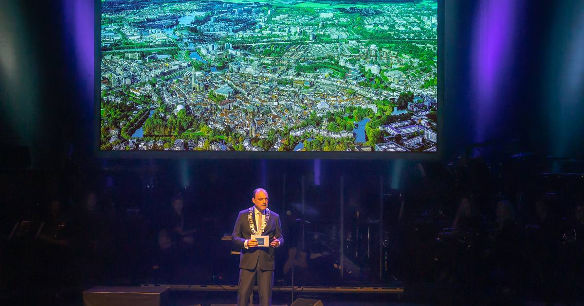 Terugblik op 2023 in Zwolle wat wilt u weten van burgemeester Peter