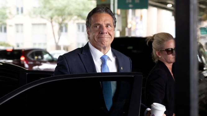 Na wangedrag opgestapte gouverneur Cuomo dient pensioenaanvraag in