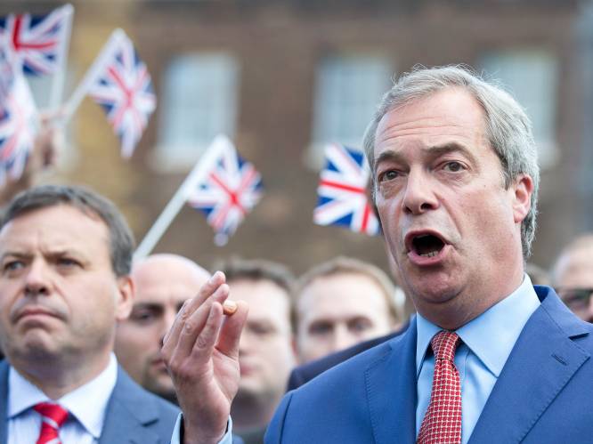 Rijke brexitsponsor: “Farage moet zich nog meer terugtrekken om Johnson aan overwinning te helpen”