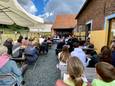 Dit weekend vond het tweede brouwerijconcert plaats op het terras van het Boerenerf in Huizingen.