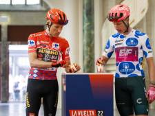 Peloton staat voor derde Vuelta-etappe in Grote Kerk van Breda stil bij alle coronaslachtoffers
