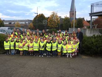Koekelaarse kleuters en leerlingen vallen op in het verkeer