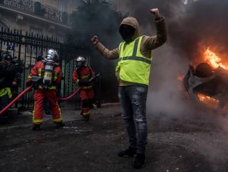 Franse regering verwacht "zeer zwaar geweld” tijdens nieuwe ‘gele hesjes’-actie zaterdag: 65.000 politieagenten gemobiliseerd