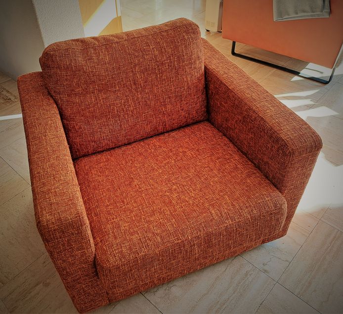 Deze fauteuil mag worden afgehaald.