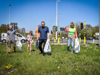 Een klokhuis weggooien in de berm? Het kan je een zelfde boete opleveren als het dumpen van een blikje