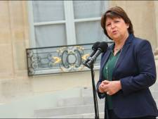 Aubry précipite son départ du PS et relance la polémique