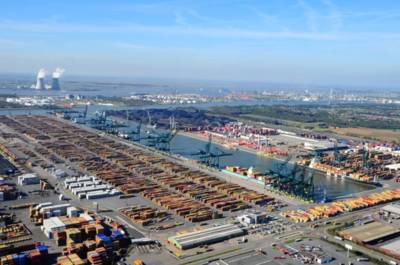Deux travailleurs du port d'Anvers interpellés dans l'enquête sur Sky ECC