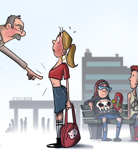 Naveltruitje op school taboe? Fleur (14): ‘Ik wil niet stilstaan bij wat mannen van mijn kleding vinden’