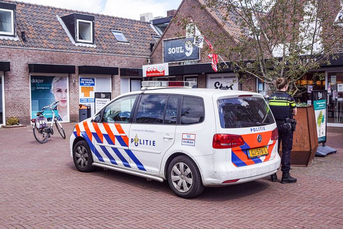 De politie rukte met spoed uit.