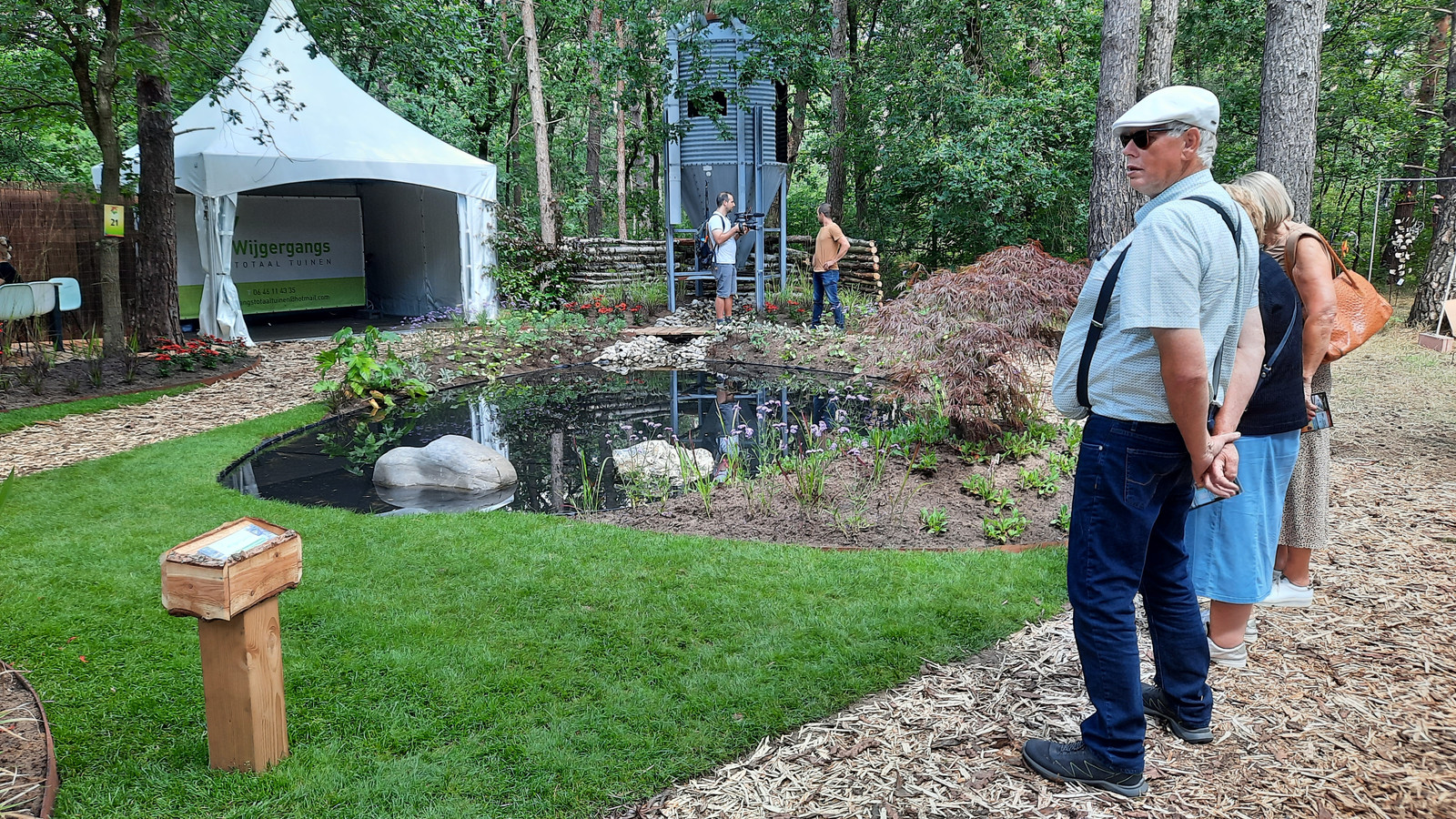 Drukte bij Bloem en Tuin de favoriete plant van coniferenkenner Henk