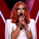 Kijkers ‘The voice of Holland’ onder de indruk van optreden drag queen