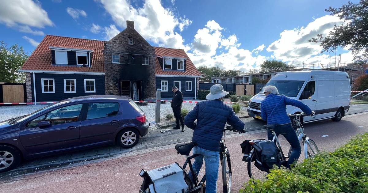 Aanslag op woning is het gesprek van de dag in Zoutelande: ‘Ik heb nog nooit zo'n klap gehoord’