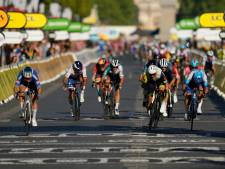 Dylan Groenewegen ‘kwam om te winnen’, Fabio Jakobsen is 'een beetje verdrietig’ na sprint op Champs-Élysées