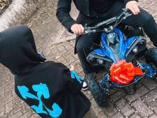 Monique deelt foto van jarige zoontje met André: 'Mooiste cadeau kwam met special delivery’