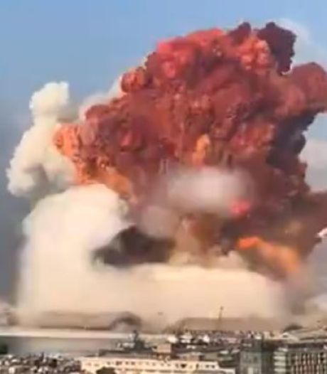 Beiroet In Puin Na Gigantische Explosie Meer Dan 100 Doden En 4000 Gewonden Explosie In Haven Beiroet Ad Nl