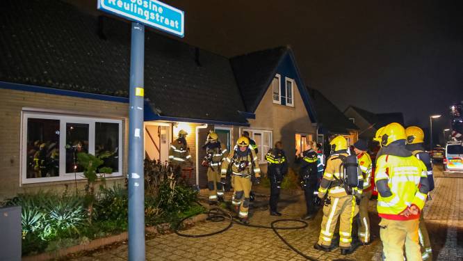 Bewoonster overleden bij brand in Apeldoorn: politie sluit misdrijf uit