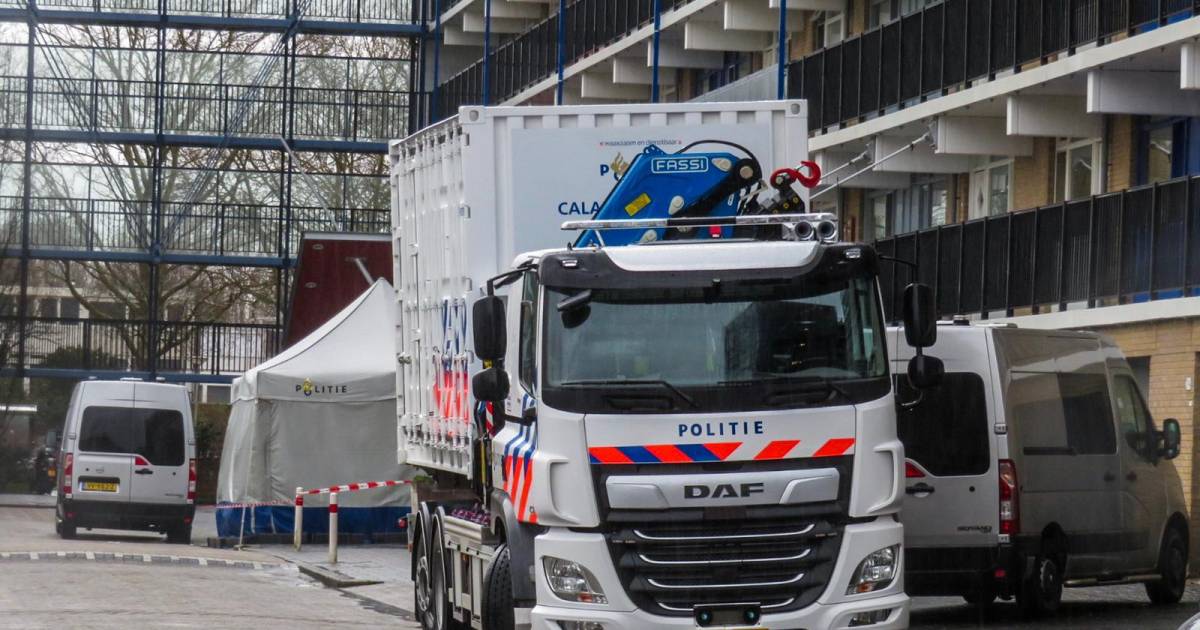 Man springt van flat, dochter (4) gewond Alphen AD.nl