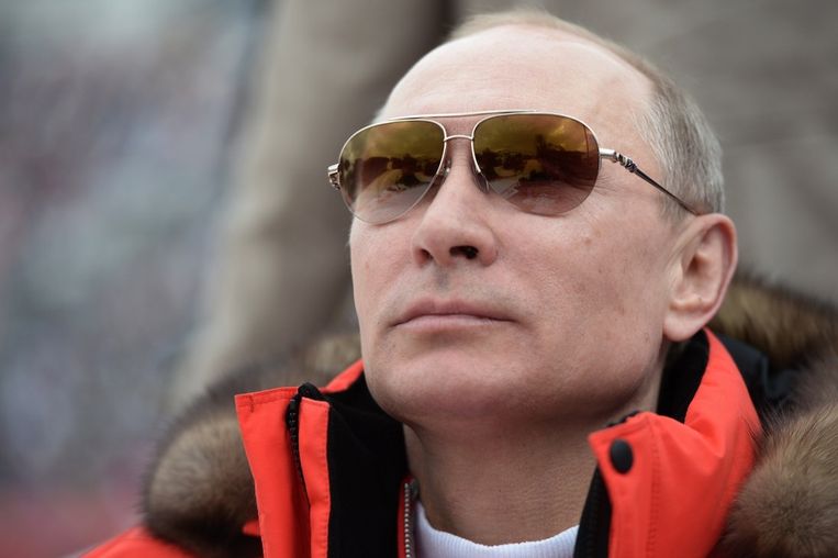 Valdimir Poetin afgelopen zaterdag tijdens de Paralympische Winterspelen in Sotsji. Beeld ap