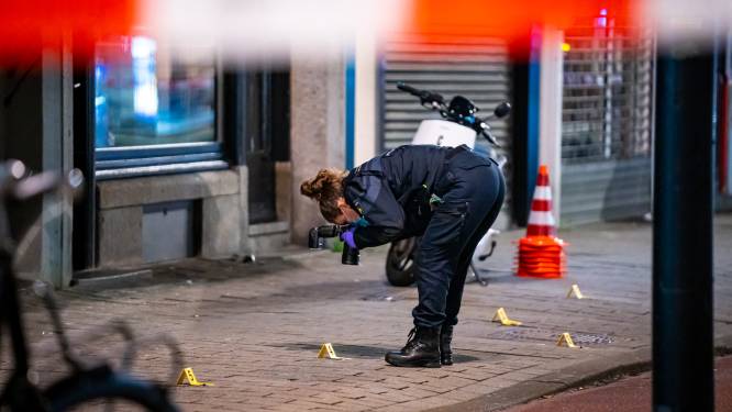 Afhaalrestaurant en tabakswinkel beschoten in Rotterdam: schutter spoorloos