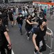 Betogers omringen regeringsgebouw bij aanhoudende protesten Hongkong