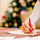 Waarom het beter is om je kerstkaarten met de hand te schrijven