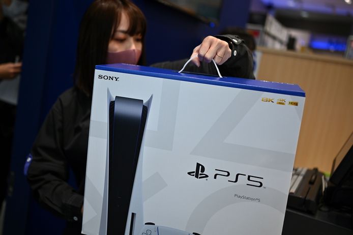 De releasedag van de PlayStation 5 in Nederland nadert, maar er zullen naar verwachting veel mensen zonder console komen te zitten.