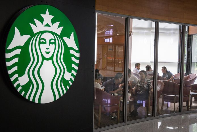 In de Verenigde Staten vanmiddag geen koffie maar trainingen bij Starbucks.