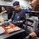 Oekraïners werken ‘als locomotieven’ bij sterrenrestaurant De Librije, wat verklaart hun succes?