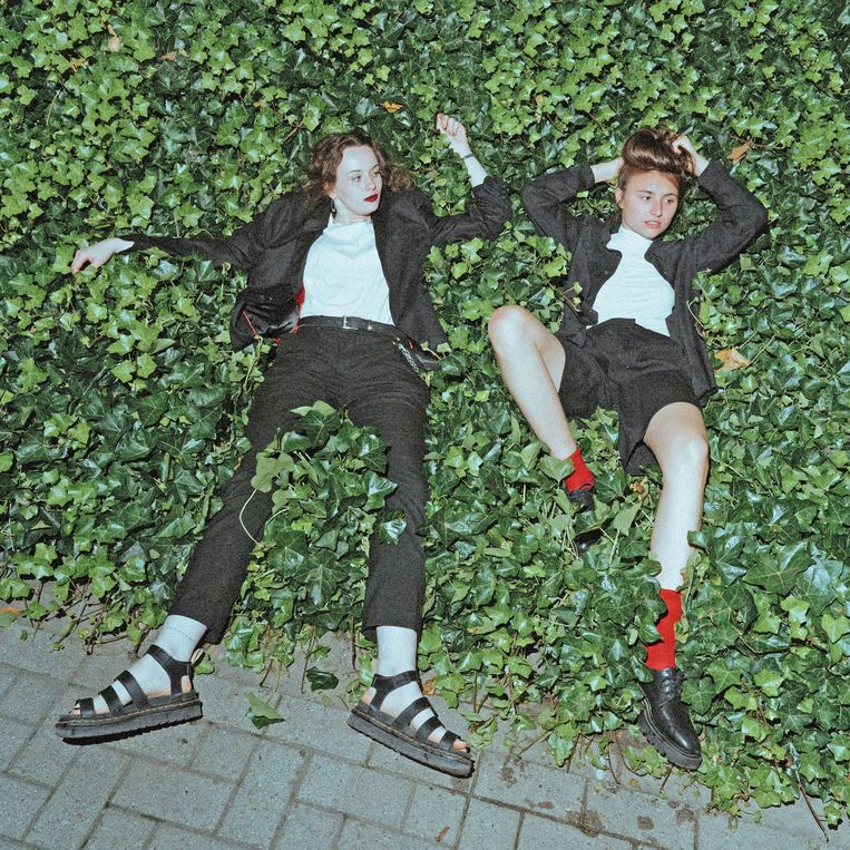 Kids with buns - album Beeld rv
