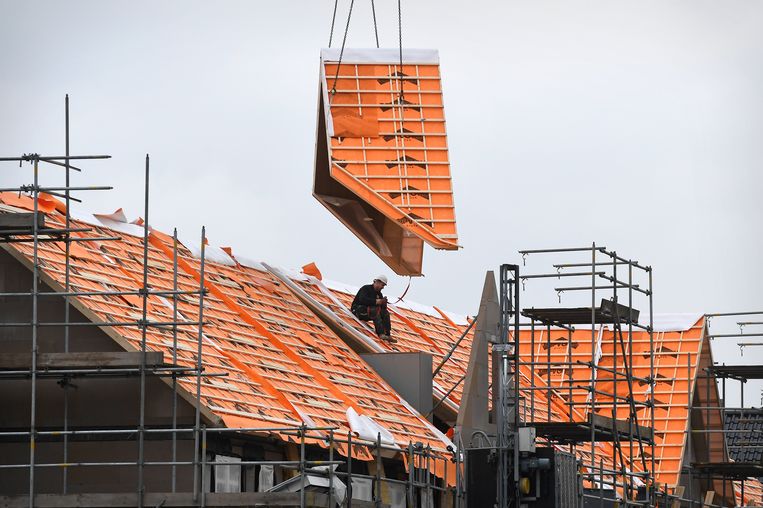 Bouwactiviteiten in Beneden-Leeuwen. Beeld Marcel van den Bergh / de Volkskrant