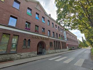 School schorst leerling die examens steelt en uitdeelt: “Hij blijkt bijzonder vaardig met computers”