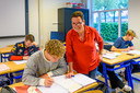 Leonie van Ginneken in de klas op de vavo in Roosendaal.