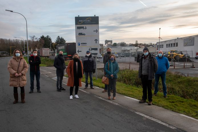 Buurtbewoners van Recticel en Omnichem verzamelden zich in het actiecomité Wetteren Windstil
