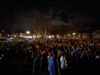 Bestuurder die inreed op kerstparade in Wisconsin riskeert aanklacht voor vijf moorden