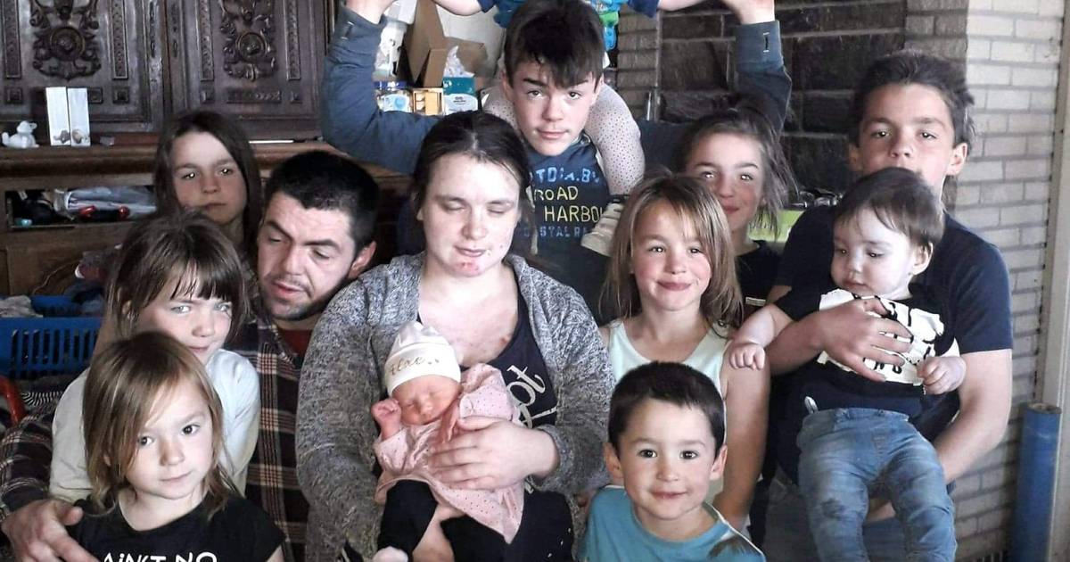 Gwenny (32) is zwanger van de twaalfde: broertje voor Alex, Axel, Xela, Lexa, Xael, Xeal, Exla, Leax, Xale, Elax en Alxe