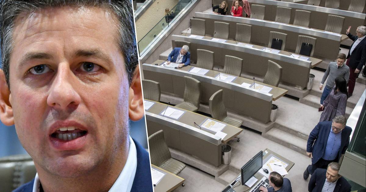 Vlaams Belang boycotts Flemish parliament against absent ministers: “From Africa to America with this government” |  Interior