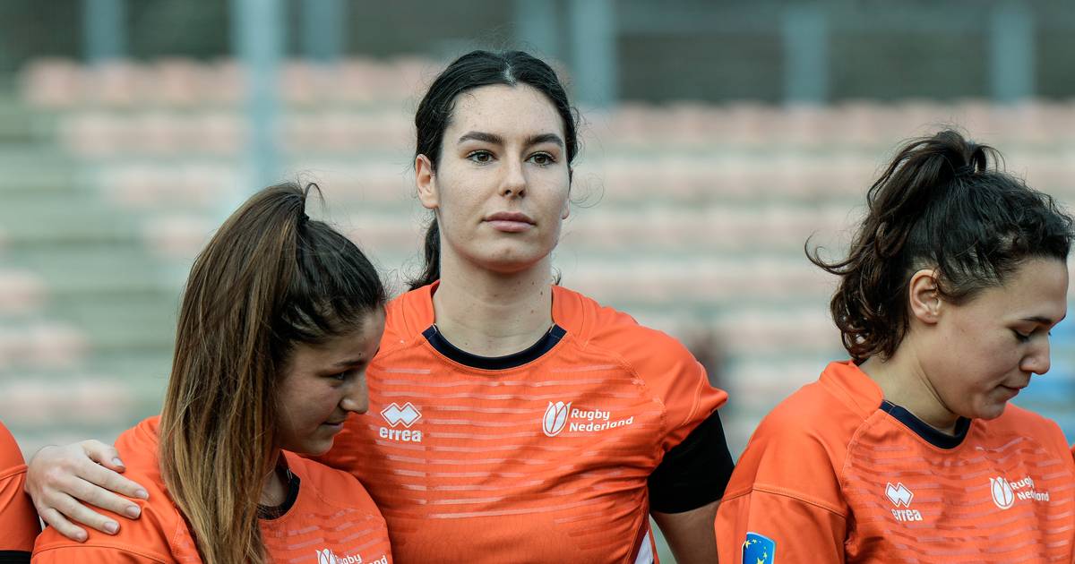 Noa (23) speelt niet op het hoogste niveau, maar zit toch bij Oranje ...