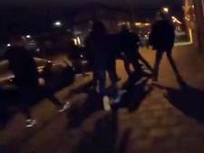 Groep hooligans mishandelt fotografen in Deventer. En dat blijkt gefilmd: ‘Escalatie in een paar seconden’