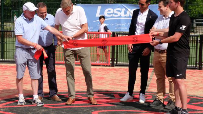 ‘Caje’ opent eerst Belgian Red Court: “Geweldig voor de jeugd” 