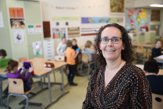 Directeur Femke Dirkx van basisschool De Kersentuin in Mierlo.