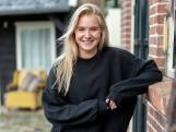 Thale (24) uit Stampersgat is professioneel danseres en treedt op bij The Masked Singer en Edsilia Rombley 