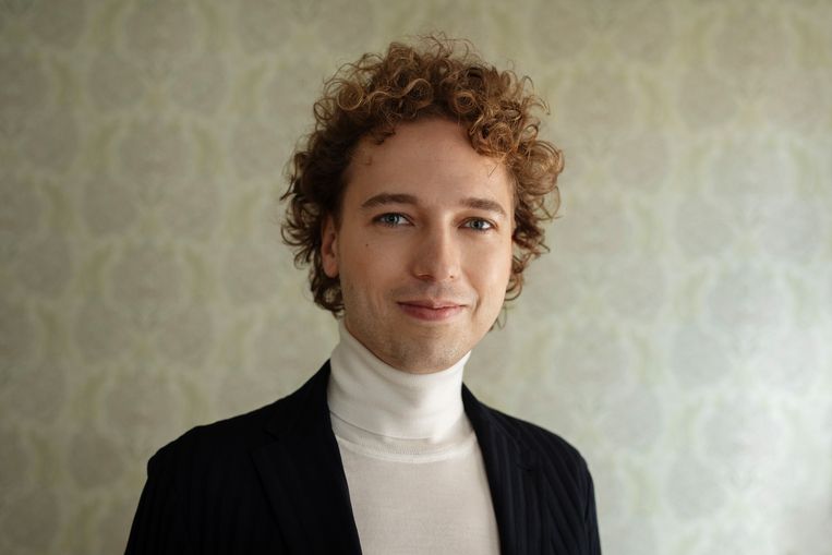 Raoul Stefani: Amo la malinconia della musica scandinava.  Desiderio, solitudine, quiete e natura.  Scultura di Dana Van Leeuwen