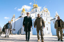 President Joe Biden met de Oekraïense president Zelenski in Kiev, afgelopen maandag.