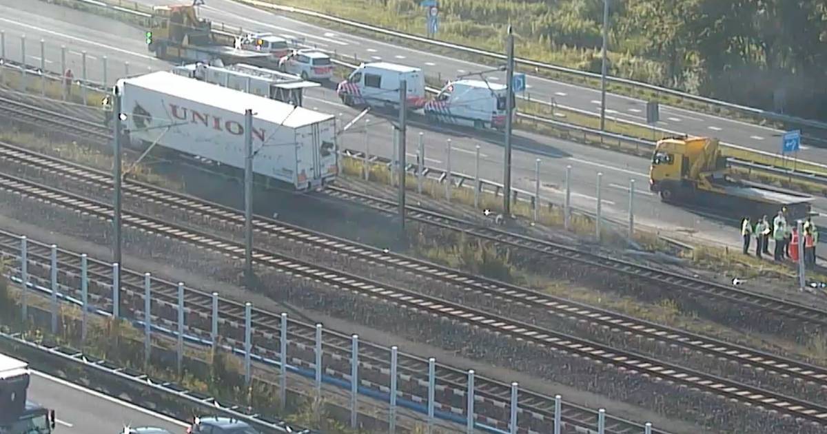 Vrachtwagen Van Spoor Langs A4 Gehesen Binnenland Ad Nl