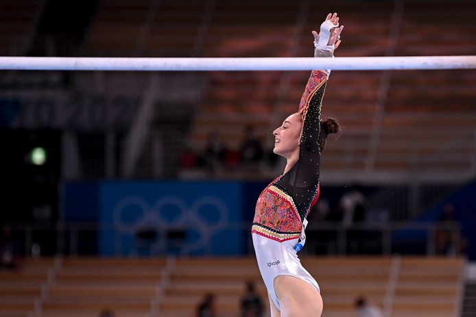 1.407.316 kijkers schreeuwen Nina Derwael naar goud in ...