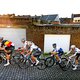 Van Aert en Jakobsen houden geel-zwart en blauw-wit in evenwicht in Vlaams openingsweekend