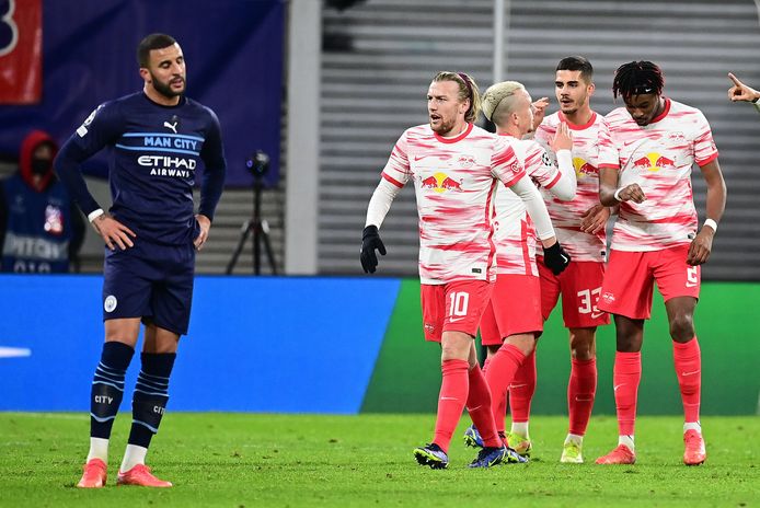 Manchester City ging met 2-1 de boot in bij Leipzig.