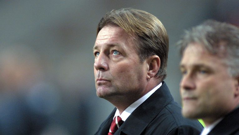 Adriaanse als coach van Ajax in 2001. Beeld Stanley Gontha