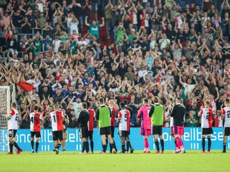 Feyenoord gaat fans meer verspreiden en doet oproep aan fans na waarschuwing minister: ‘Blijf zitten’